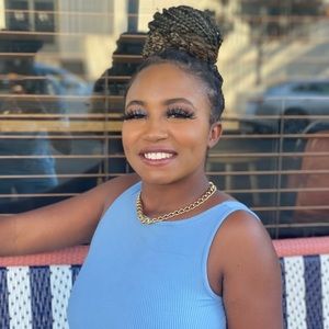 Meet your Posher, Janae